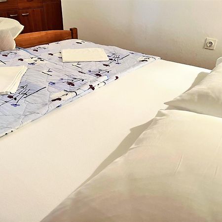 Zoro Apartments Palit Szoba fotó