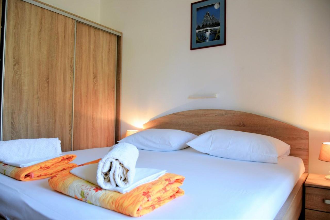 Zoro Apartments Palit Kültér fotó